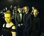 Bild Quelle https://www.sixdegreesrecords.com/wp-content/uploads/2021/04/MEO_3%C2%A9JoachimGern.jpg